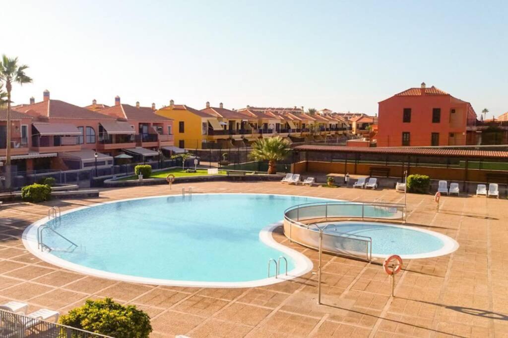 Vivienda vacacional A38473 bonita, agradable y tranquila en Tenerife Costa del Silencio Exterior foto