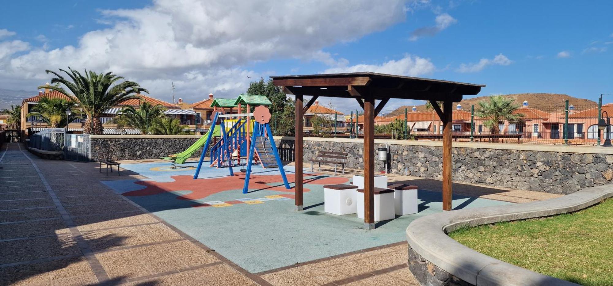 Vivienda vacacional A38473 bonita, agradable y tranquila en Tenerife Costa del Silencio Exterior foto