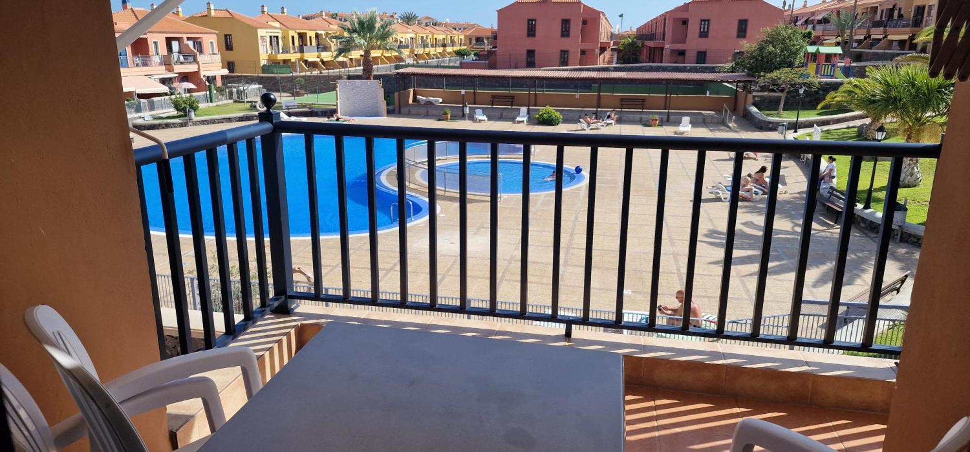 Vivienda vacacional A38473 bonita, agradable y tranquila en Tenerife Costa del Silencio Exterior foto